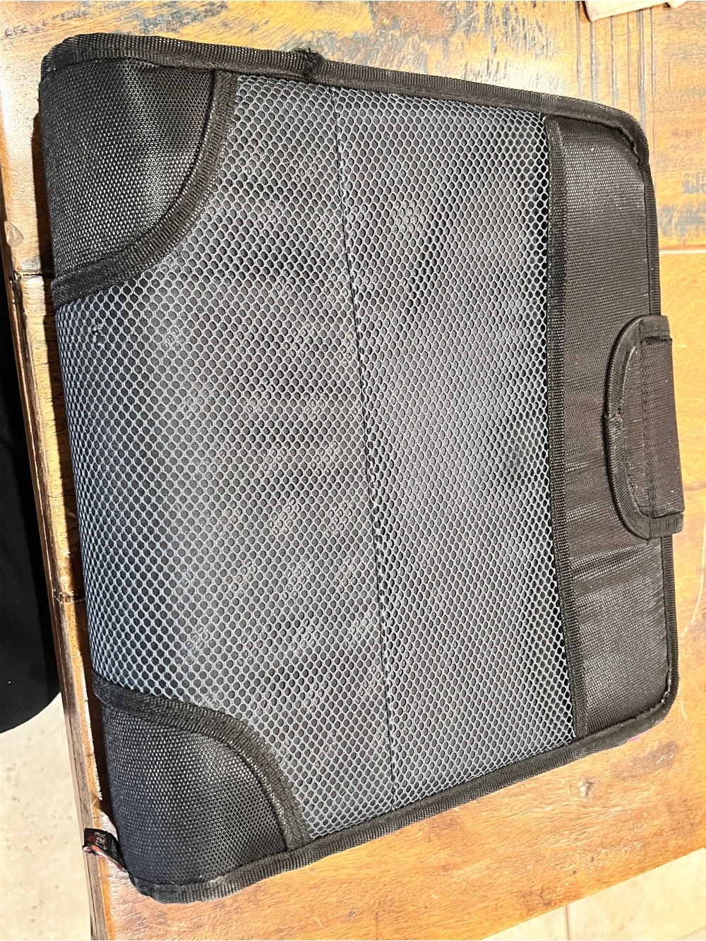 Case-it Open Tab Closure 2-Inch Binder with Tab File, Black - Picture 5 of 13